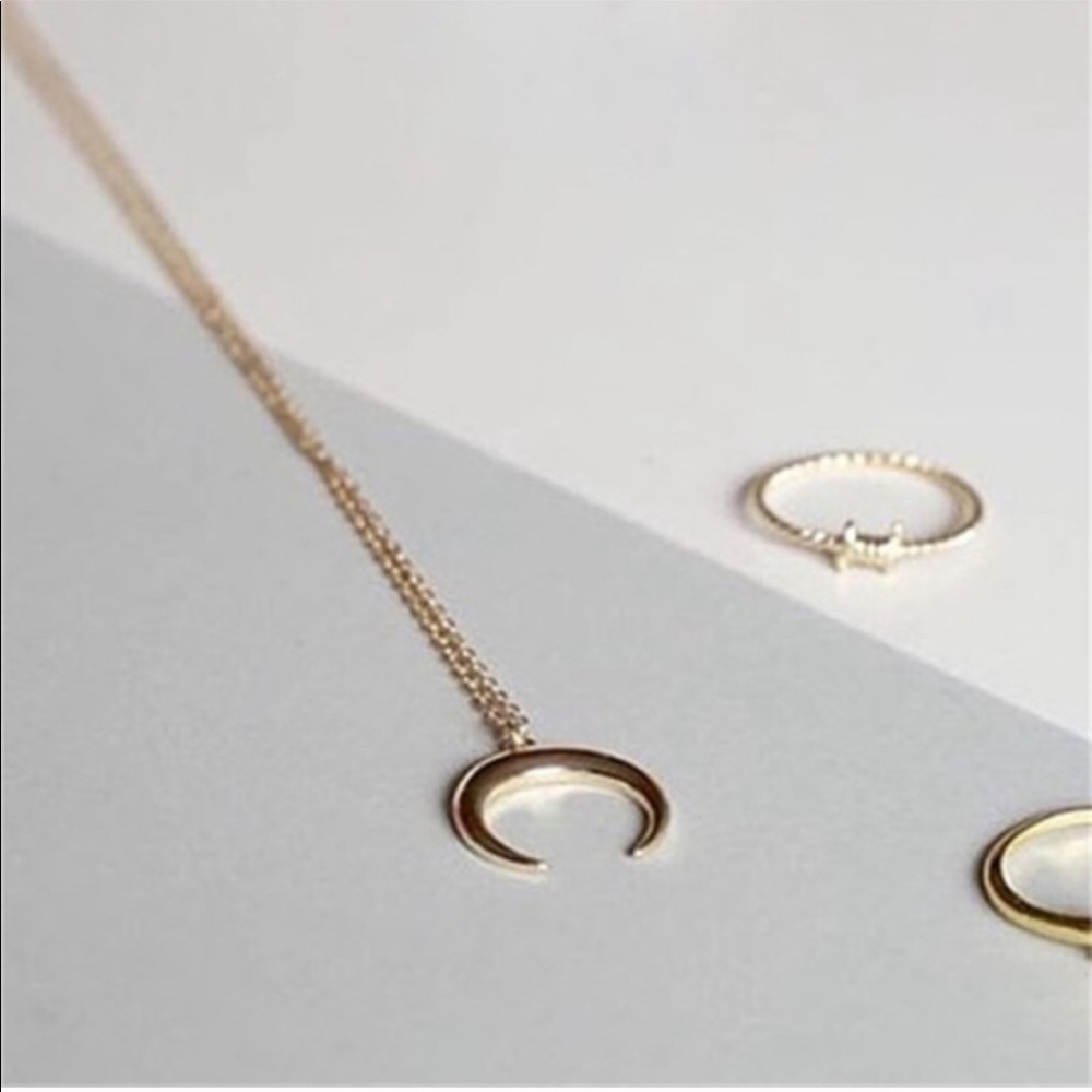 Crescent Horn Necklace in Gold Tone - Picture 4 of 4